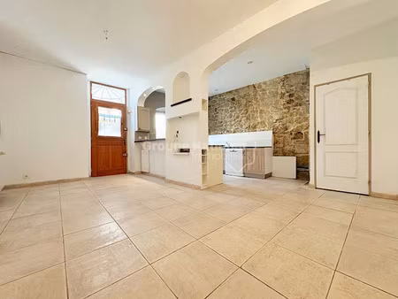 vente maison 4 pièces 90 m² à grans (13450)  250 000 €
