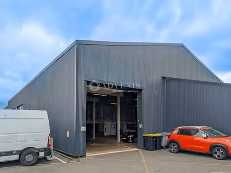 location local d’activités vezin le coquet 35132 530m²