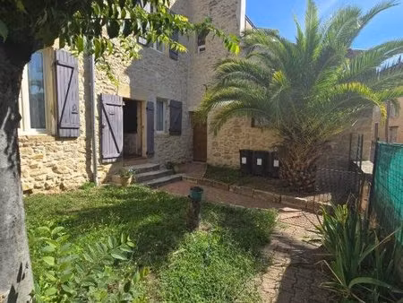 mas en pierre  composé d'un ensemble immobilier de 10 pièces sur plus de 1210 m² de...