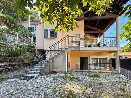 maison barbentane avec jardin et parking