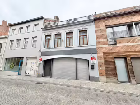commercieel te koop in wervik met 3 slaapkamers
