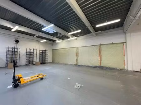 location local d’activités ivry sur seine 94200 773m²
