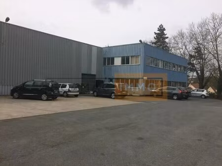 location local d’activités saint-ouen-l’aumone 95310 255m² à 7950m²