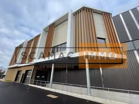 location entrepôt torcy 77200 3428m²
