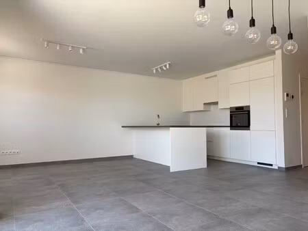 recent appartement  met lift  zuidgericht terras.