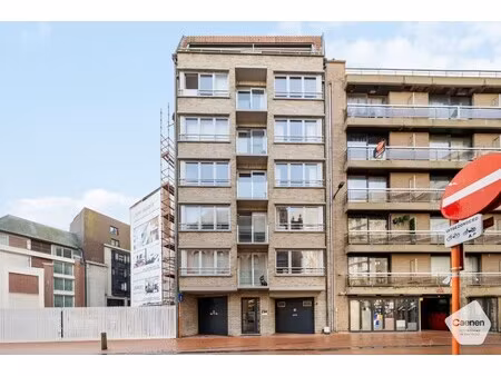 perfect afgewerkt appartement. instapklaar voorzien van moderne meubels  gordijnen. zonger