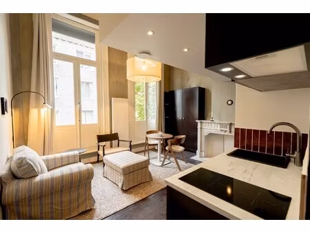 stijlvolle all-in gemeubelde studio in hartje antwerpen