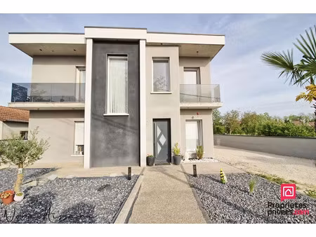 vente maison 6 pièces 136 m² à chaussin (39120)  315 000 €