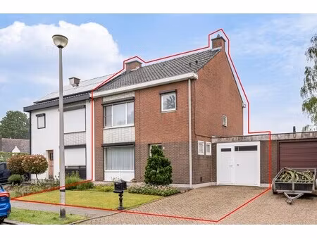 huis te koop in koningshooikt met 3 slaapkamers