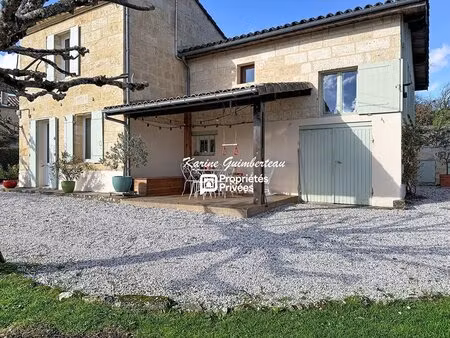 maison en pierre avec vue  4 chambres  petit garage  jardin