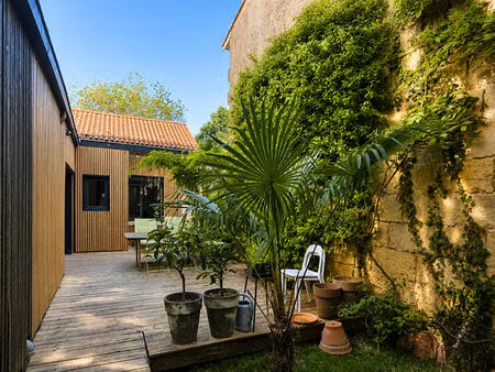 vente maison 5 pièces  115.00m²  bordeaux