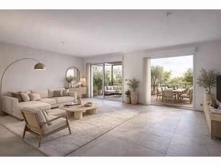 maison de luxe en vente à castries  france