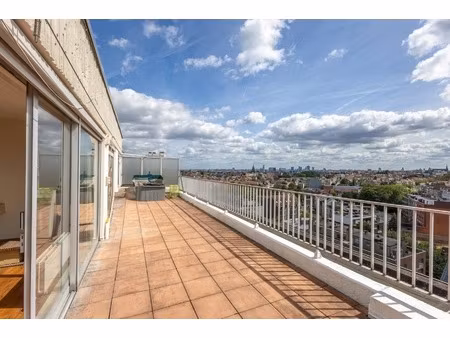 appartement te koop in ganshoren met 3 slaapkamers