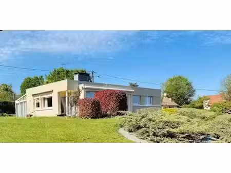 vente maison 7 pièces 150 m² à geneuille (25870)  365 000 €