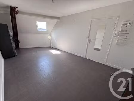 location appartement 1 pièce 29m² cergy 95000