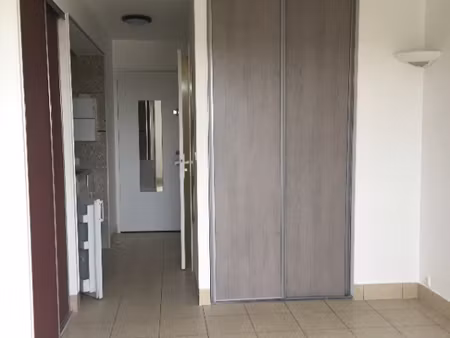 location appartement 1 pièce 19m²