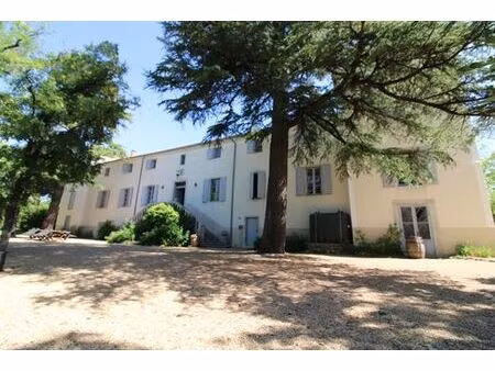 maison de prestige de 5000 m2 en vente montpellier  france
