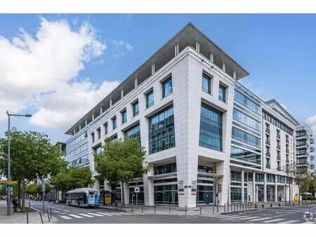 location bureaux 1 126 m² à 2 722 m²