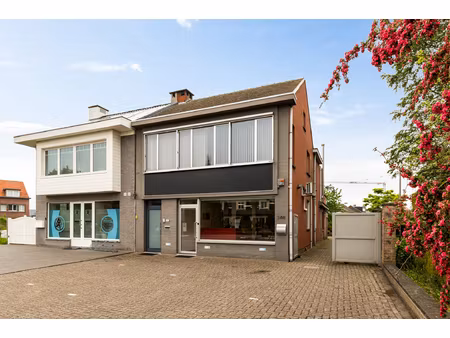 appartement te koop in wuustwezel met 2 slaapkamers