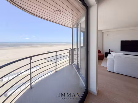 appartement te koop in knokke-heist met 3 slaapkamers