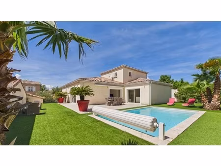 maison 5 pièces - 150 m²