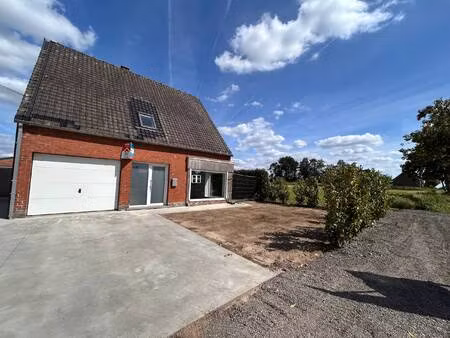 huis te koop in ledegem met 3 slaapkamers
