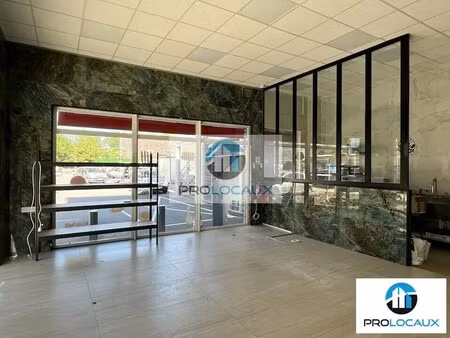 location commerce creil 60100 70m²