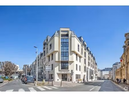 vente bureaux 208 m²