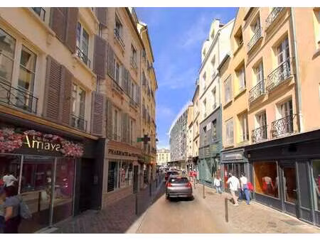 location commerce saint germain en laye 78100 50m²