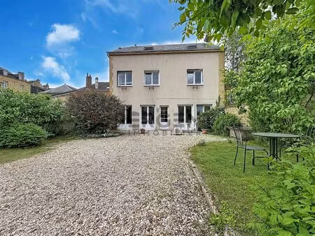 maison bourgeoise de 149m2 en hyper-centre de charleville-mezier
