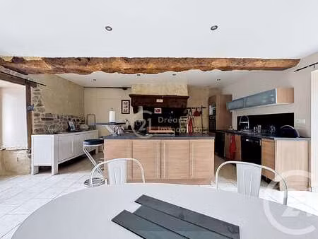 vente maison à montreuil-sur-ille (35440) : à vendre / 190m² montreuil-sur-ille