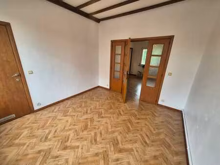 appartement 1 ch à louer molenbeek  parquet  epc c