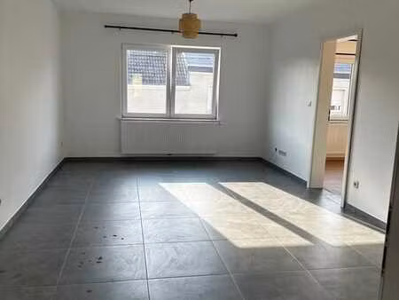 appartement de standing – 100 m² – 3 ch – jardin privatif
