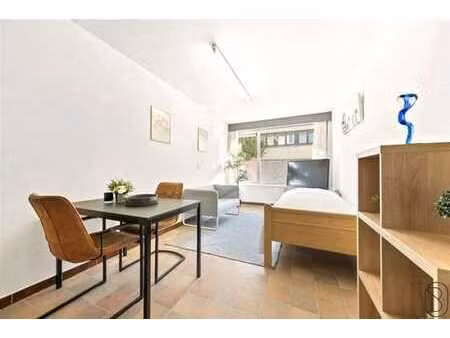 studio prêt à emménager  bien situé