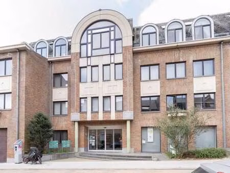 bureaux (225m²) dans le centre-ville de halle