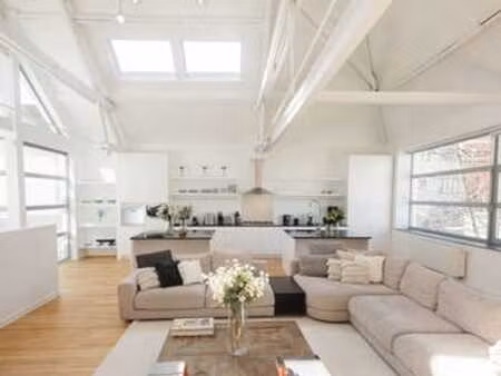 arrière maison loft au châtelain