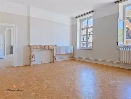 magnifique appartement à louer dans le centre ville de dinan