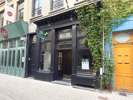 local commercial authentique de 115 m² au cœur d'anvers