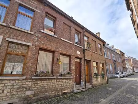 magifique maison dans le centre de nivelles