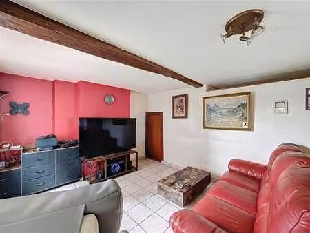 maison à rénover idéalement située à naninne
