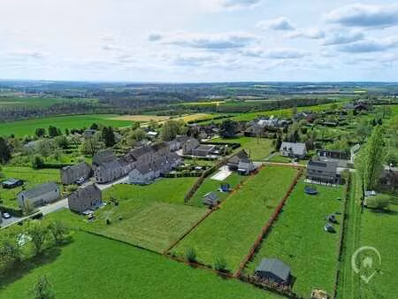 magnifique parcelle de 18 ares à vendre à loyers - dinant