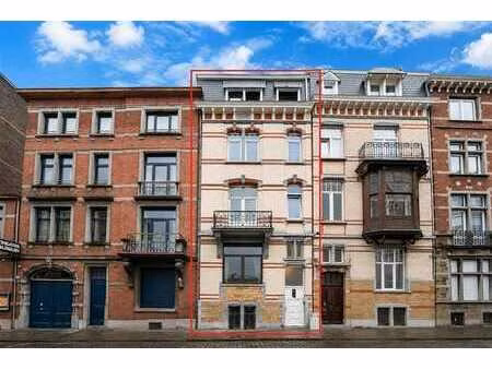 immeuble de rapports - 5 unités - en ordre urbanistique