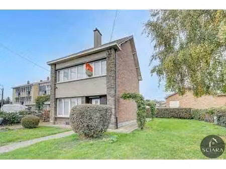 *option* maison 2ch avec jardin et garage!
