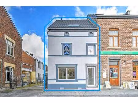 maison renovee 3ch + 2sdb + terrasse! peb:b!