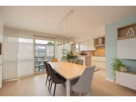 prachtig gerenoveerd appartement in kapellen