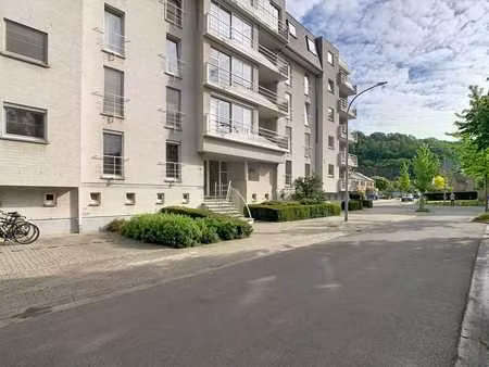 appartement une chambre avec terrasse près de louvain