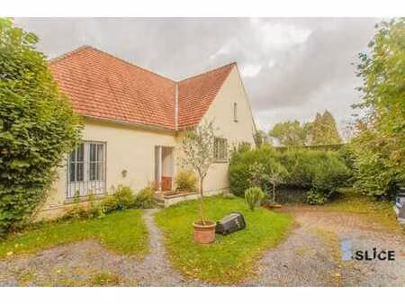 villa 4 chambres avec grand jardin - saint-job