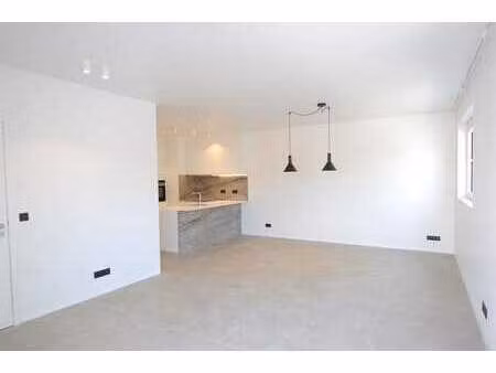 2 slaapkamer appartement met groot terras