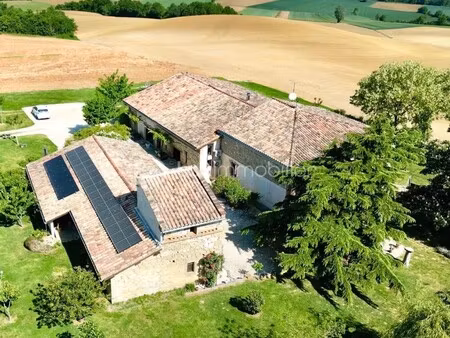 demeure à vendre dans le quartier pomponne