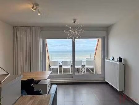 appartement traversant prêt à emménager avec vue frontale...